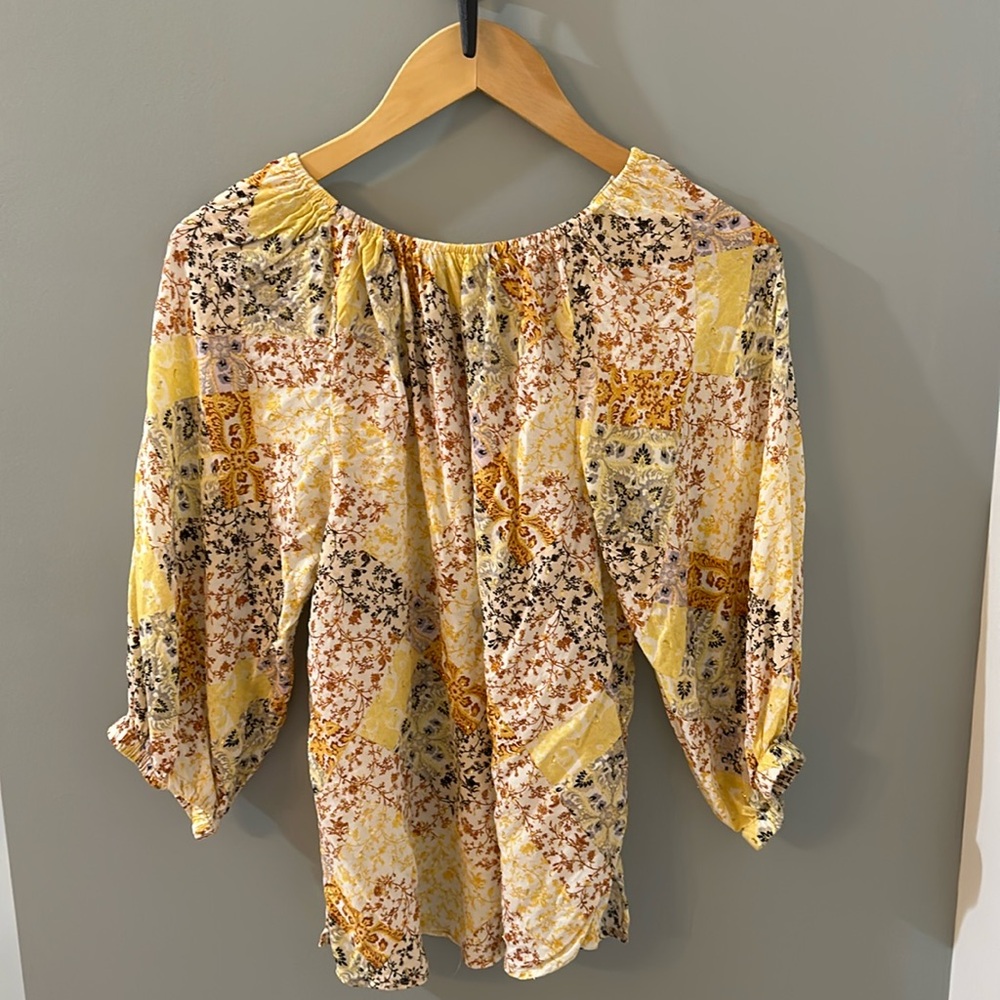 Matilda Jane womens good hart size XS shimmery gathered neck fall light blouse